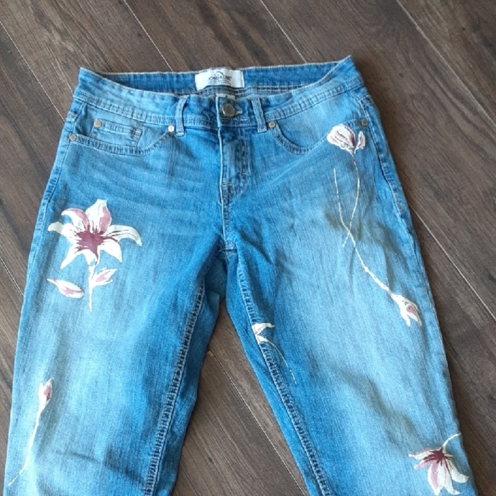 Floral Embroidered Blue Jeans